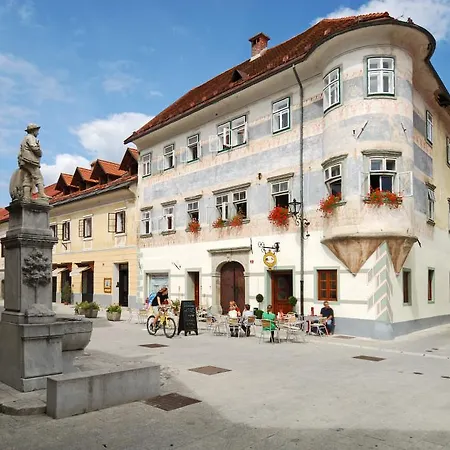 Vidicev Dvorec Radovljica